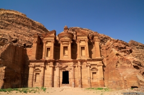 Il Monastero (al-Deir)